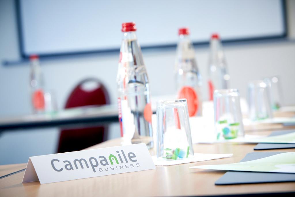 Campanile Montbeliard - Sochaux Hotel Exterior foto